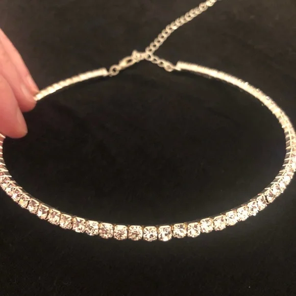 Crystal Sparkle Rhinestone Choker Necklace - Picture 3 of 6